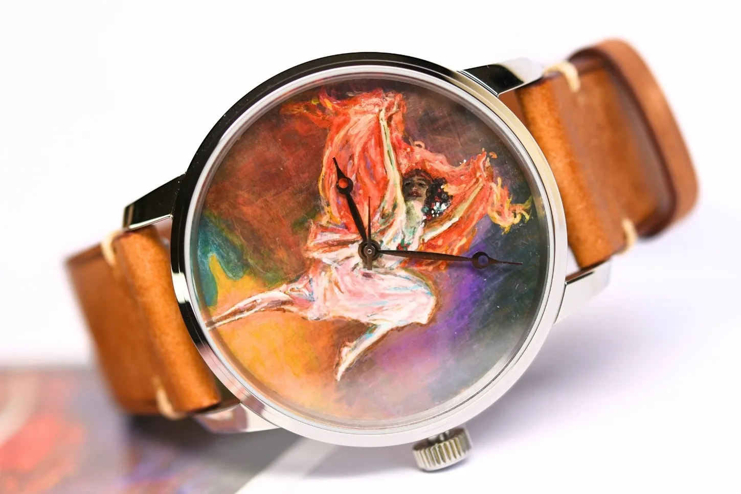 Anna Pavlova hand-painted watch dial, detail 1
