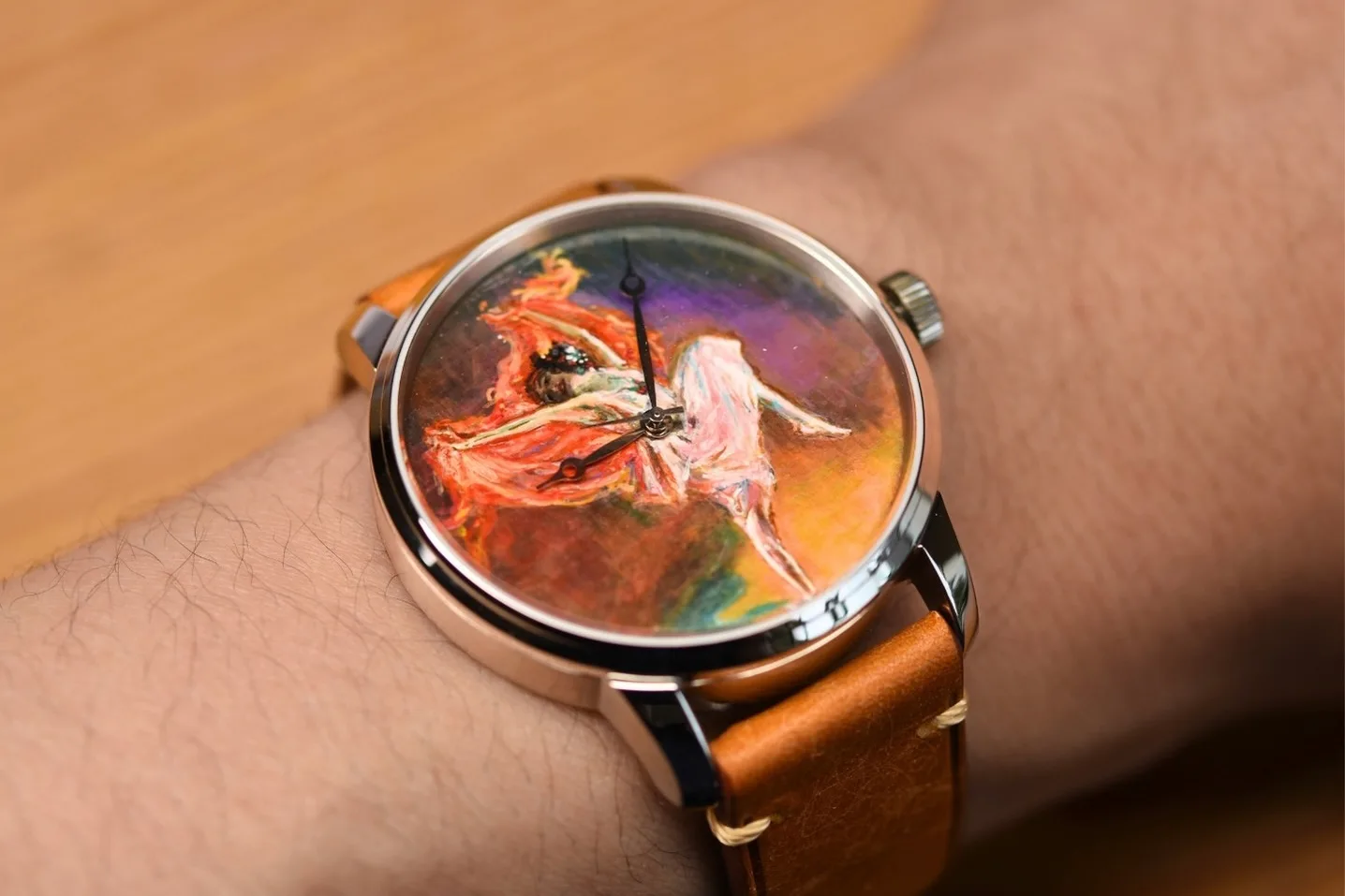 Anna Pavlova hand-painted watch dial, detail 3