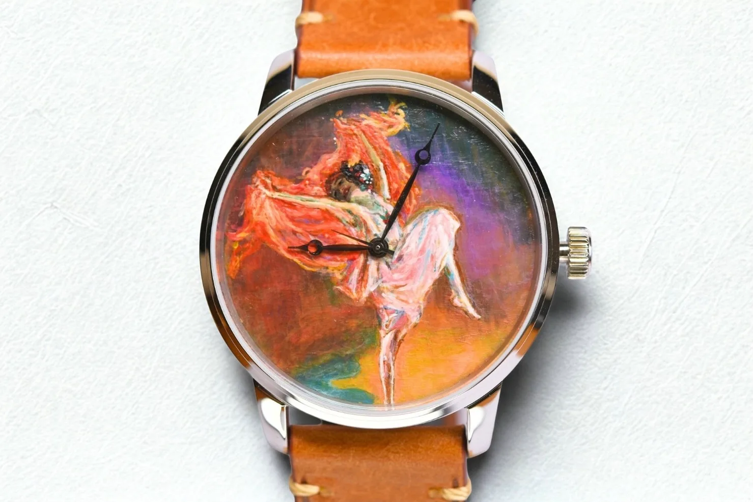 Anna Pavlova hand-painted watch dial, close-up